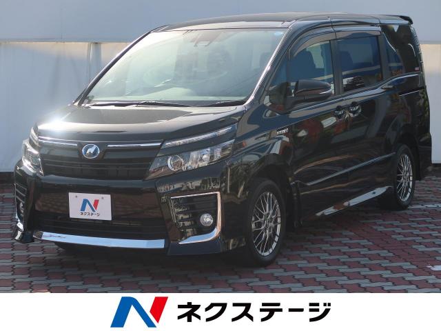 Toyota Voxy Hybrid Zs Daa Zwr80w Color Black 23 300km 20 233 853